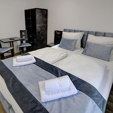Pension Hygge Am Hafen Flensburg Exteriör bild